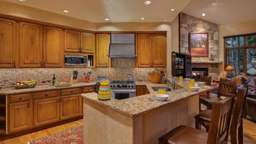 Chalet Aster, Edwards (foto 4)