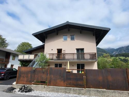 CozyFox in Stadlbauersiedlung