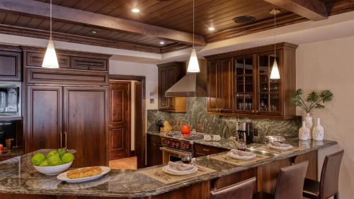 Chalet Crevasse in Vail, USA