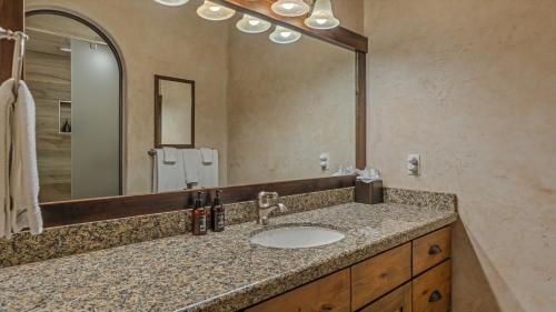 Chateau of Breckenridge – Breckenridge, CO
