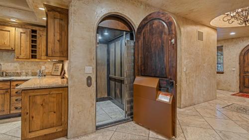 Chateau of Breckenridge – Breckenridge, CO