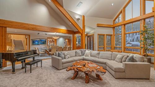 Founders Lodge, Beaver Creek