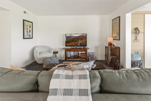 1806 Heron Point - image 13