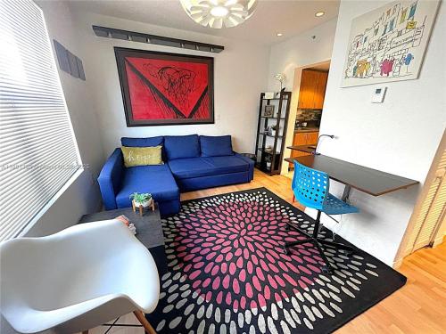 1 bed apt. A BLOCK FROM THE BEACH in Miami Beach, USA