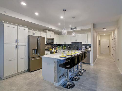 Fabulous Thematic 2BR Condo with Kids Splash Pad detail