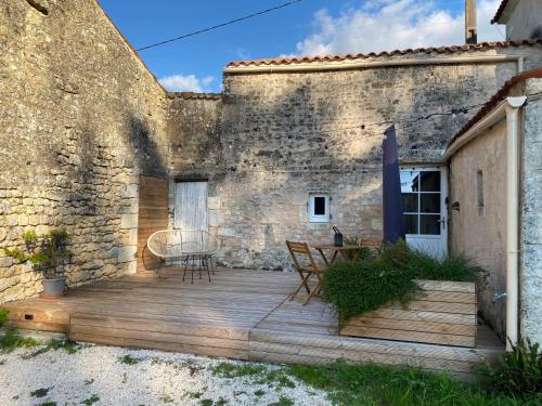 gite la Chauvinière 3 (gite la Chauviniere 3) in Tonnay-Charente