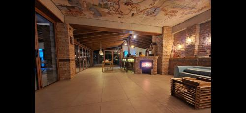 Macedonium Luxury Villa with pool & panoramic view, Skopje (photo 10)