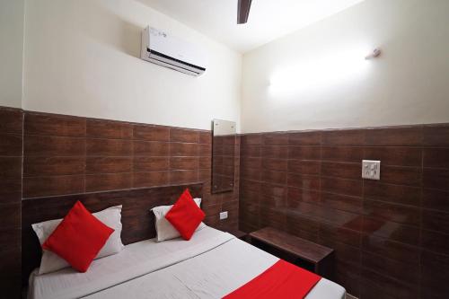 Hotel O by OYO Sai palace – Delhi, NY