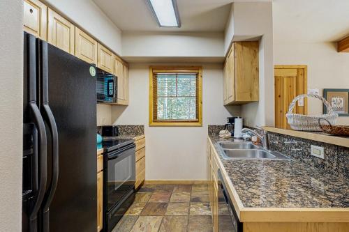 Twin Elk Lodge – Breckenridge
