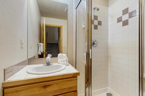 Twin Elk Lodge – Breckenridge