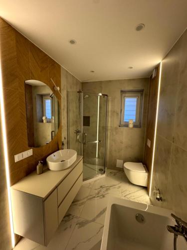 Dušš, Apartment w domu pod orzechem in Gogolin