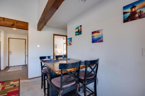 Pool & Lake Access! 3rd-Floor Osage Beach Retreat, Osage Beach (zdjęcie 8)