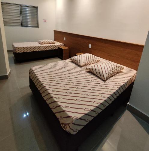 Hotel Caricias in ซาโอเบอนาโด โดคัมโป