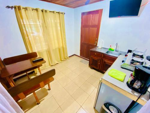 Nomads Family Rooms, Fortuna Town, Fortuna (photo 4)