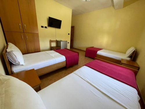 Hotel Kudhesi - image 2