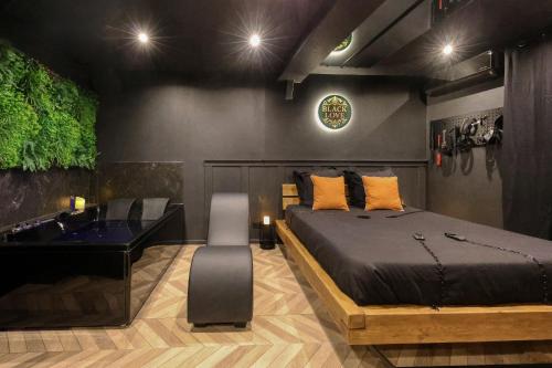 BlackLove room - Location saisonnière - La Ciotat