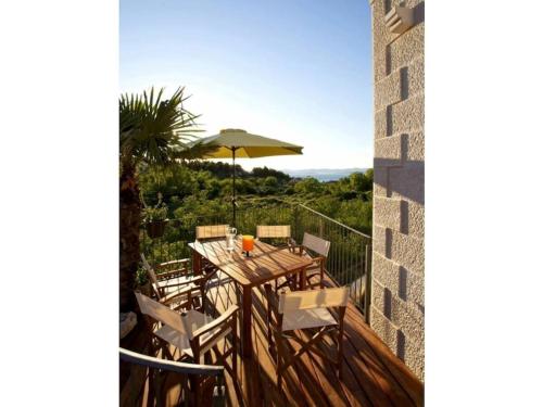 บริการและสิ่งอำนวยความสะดวก, Villa with 5 bedrooms in มีร์ซา