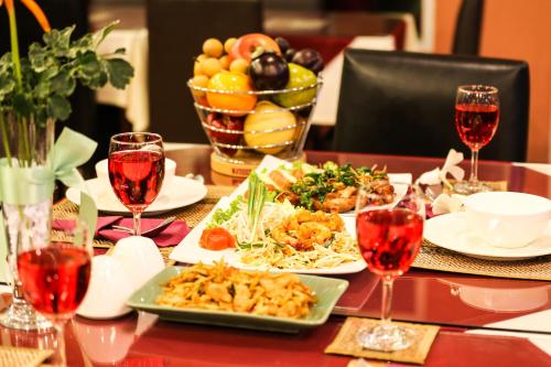 麦地那罗勇酒店 麦地那罗勇酒店