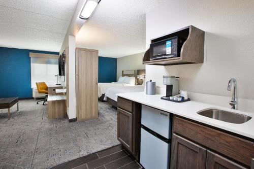 Comfort Inn Eden Prairie - Minneapolis - image 6