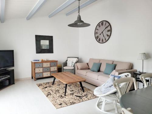Villa Plain-pied 3 Chambres, Patio Sud, Animaux OK, Parking, Wifi - La Palmyre - FR-1-705-49 - Location saisonnière - Les Mathes