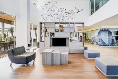 大厅, 托雷翁加莱里亚斯嘉年华酒店 (Fiesta Inn Torreon Galerias) in 托雷翁