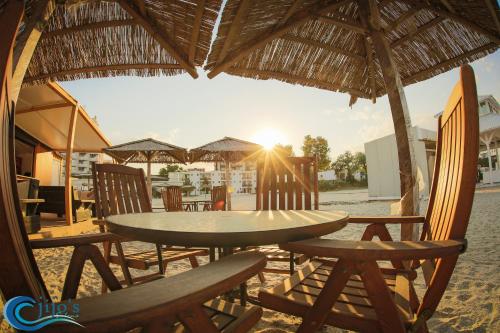 plajă, Jijo's Hotel in Mamaia