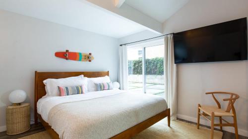 Hamilton I by AvantStay Beach House Rooftop Deck Newly Renovated Bungalow in San Diego, USA