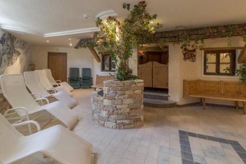 Hotel Garni Chasa Nova - image 2