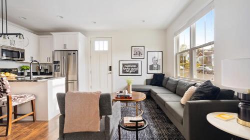 Hart Suite 4 by AvantStay Gorgeous Town House w Modern Amenities in Nashville, Nashville