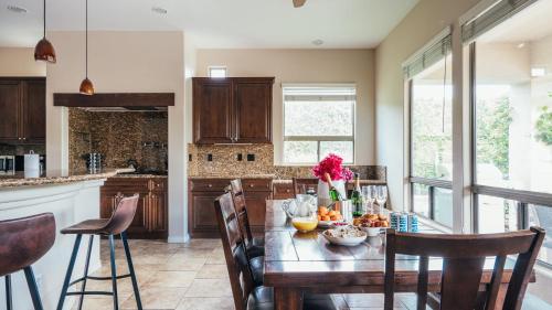 5mins from Coachella Fields Casa del Sol by AvantStay in Indio, USA