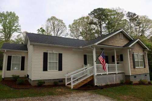 A szálláshely kívülről, The Gentry Hideaway, A Private Mayberry Retreat in Mt. Airy (NC)