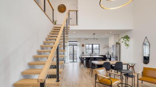 Casa Grada by AvantStay Loft-Style Group Retreat in Asheville, USA