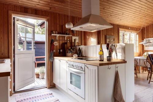 Exterior view, Authentic Summerhouse Near The Beach in Rorvig