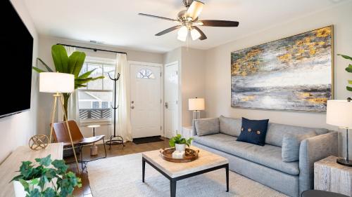 Silver Maple by AvantStay Modern Stylish Haven in Asheville, USA