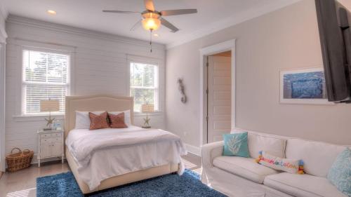 Three Times The Fun by AvantStay Blue Mountain Pool Pet-Friendly in Santa Rosa Beach, USA