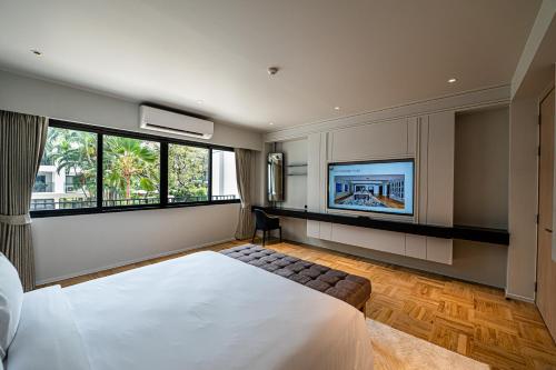 room detail thumbnail 0