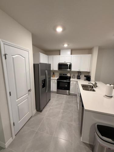 Sunshine Escape in Devenporta