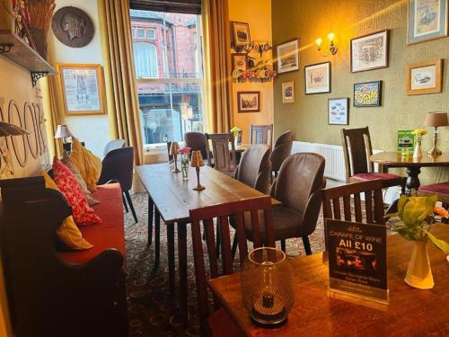 Great Malvern Hotel - image 9