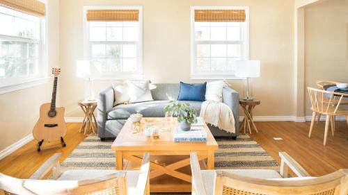 Kokomo by AvantStay Bayside Getaway w Fire Pit Large Outdoor Patio in San Diego, USA