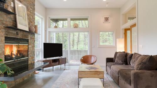 Létesítmények, Woodland Zen by AvantStay Modern Design Patio in Stockbridge