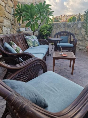 Iekārtas, Kalimera A Lovely 1-bedroom rental with ensuite and Kitchen in Germasogeia