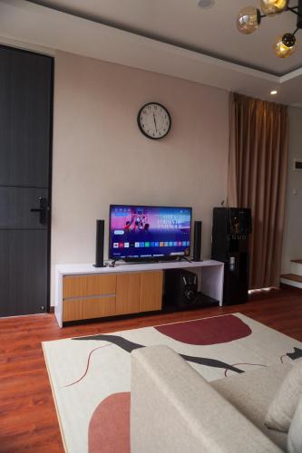Villa Caldera D2 Batu, Tlekung