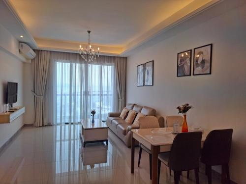 R&F Princess Cove JB By SaffronCasa JB