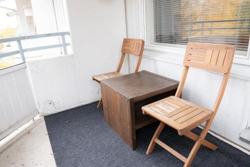 Cozy City Apartment with Private Sauna and Parking in Ahkiomaa