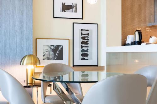 TRPS - Paramount Tower D, Business Bay - Premium 1BR Furnished, High Floor, Ready Move In, Dubaj (zdjęcie 10)