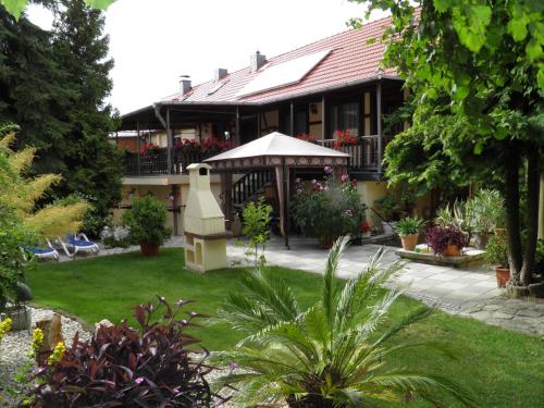 Seadmed, Pension Sonja Müller (Pension Sonja Muller) in Nohra
