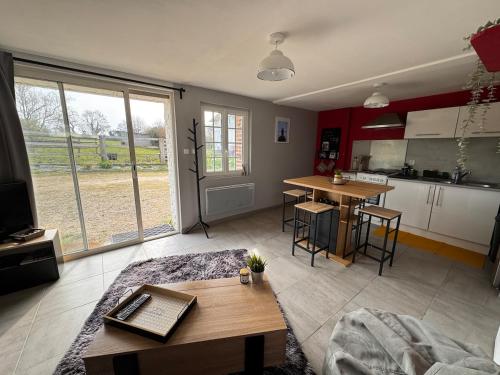 Gîte dans un petit haras (Gite dans un petit haras) in 梅濟東卡農