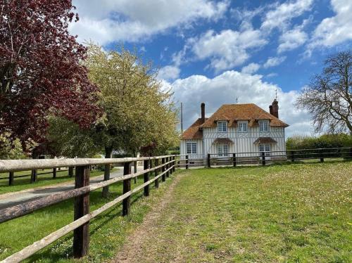 Gîte dans un petit haras (Gite dans un petit haras) in 梅濟東卡農