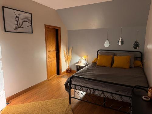 Gîte dans un petit haras (Gite dans un petit haras) in 梅濟東卡農