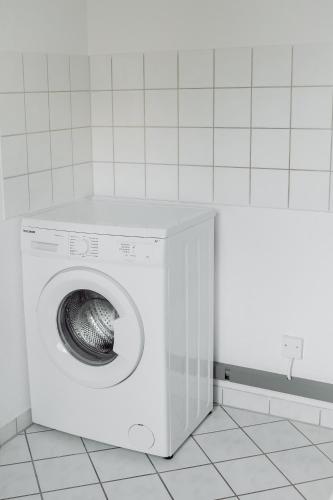 Zentral, ruhig, 4Personen, Balkon, Waschmaschine, Chemnitz (Foto 3)